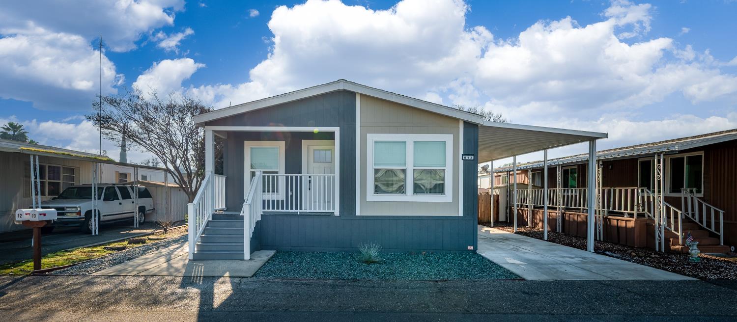 2307 Oakdale Road 13