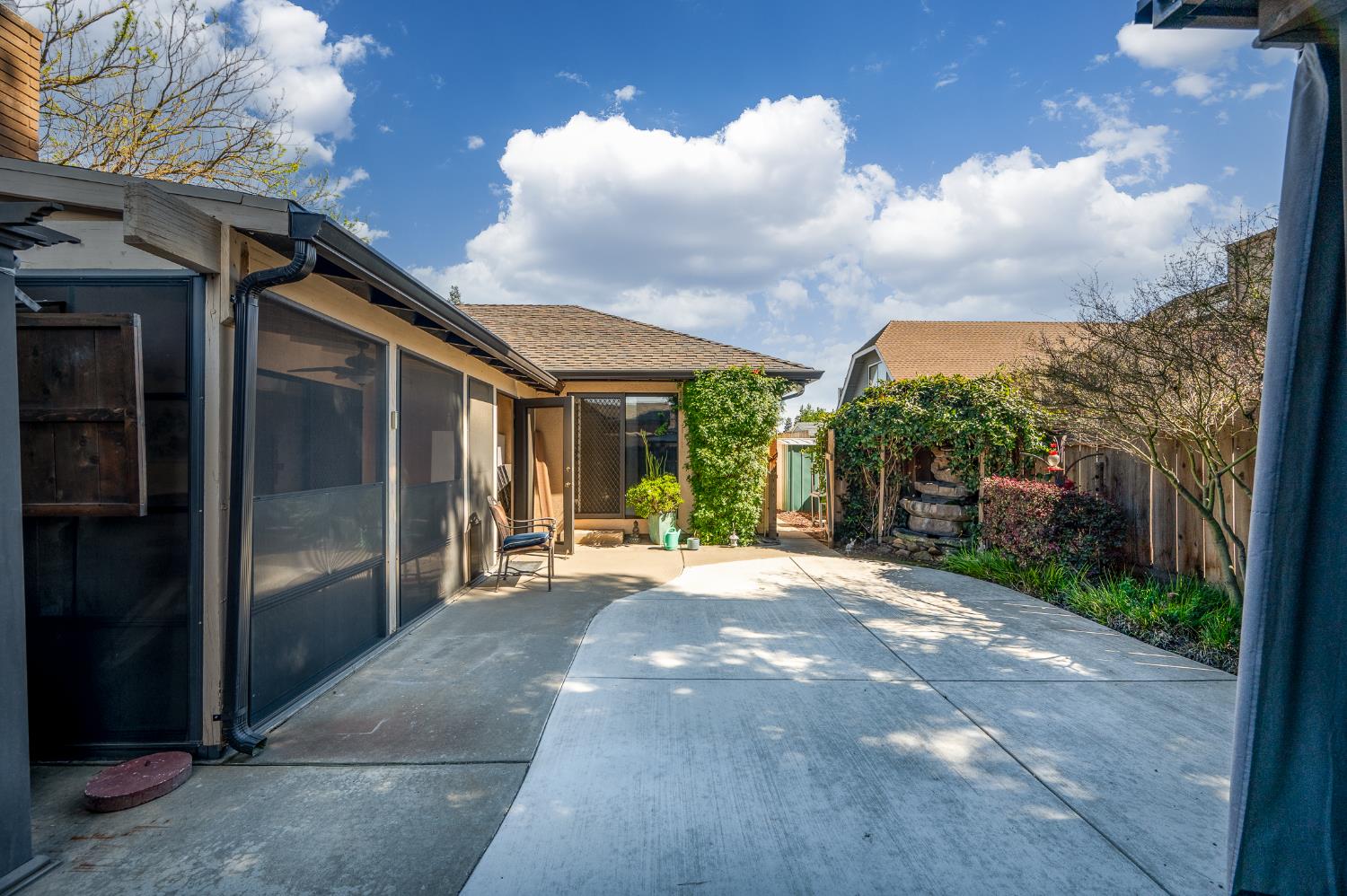 2108 Canadian Circle