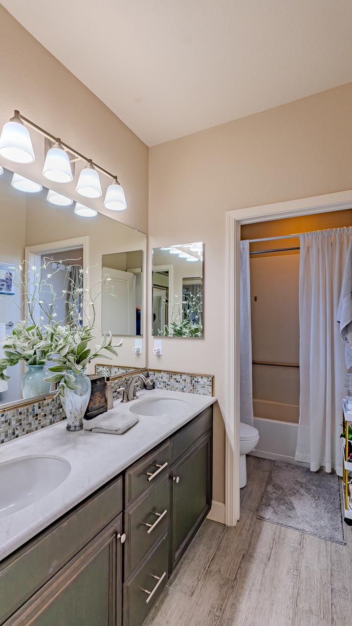 2848 Westport Circle