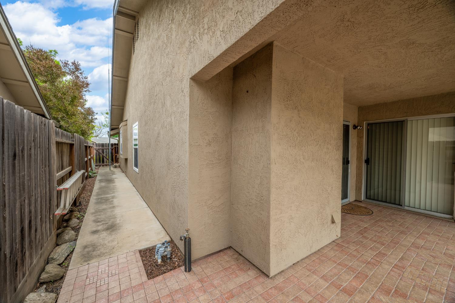 2820 Finlandia Avenue