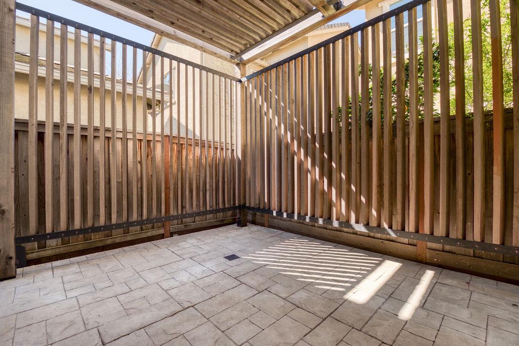 2228 Gallery Drive