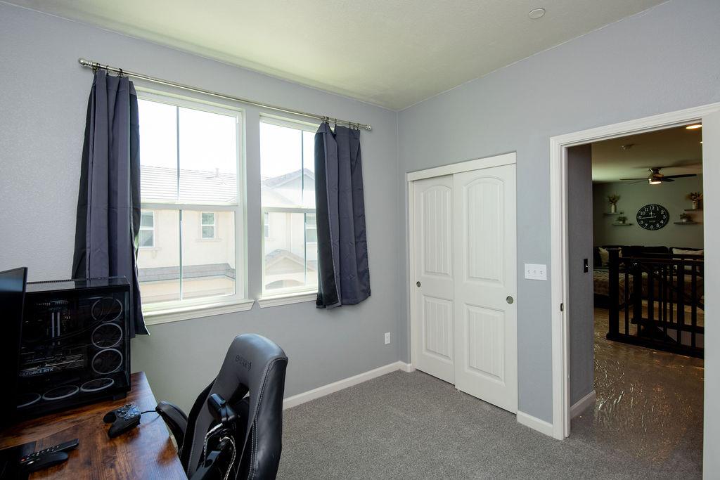 2228 Gallery Drive