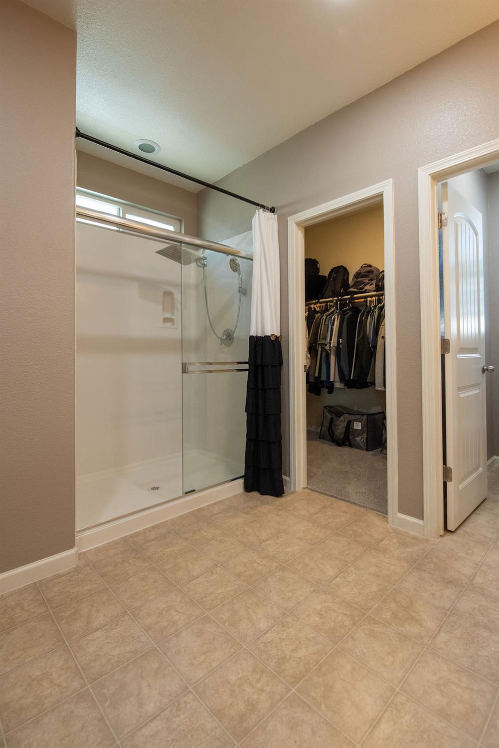2228 Gallery Drive