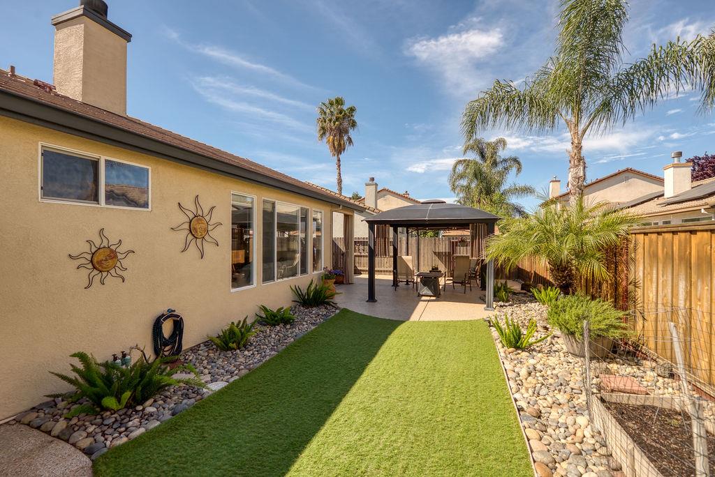 1981 Schaffhausen Street