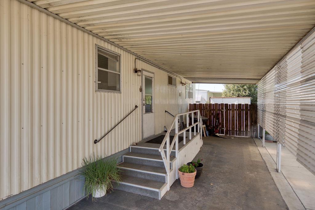2505 Jackson Avenue 179