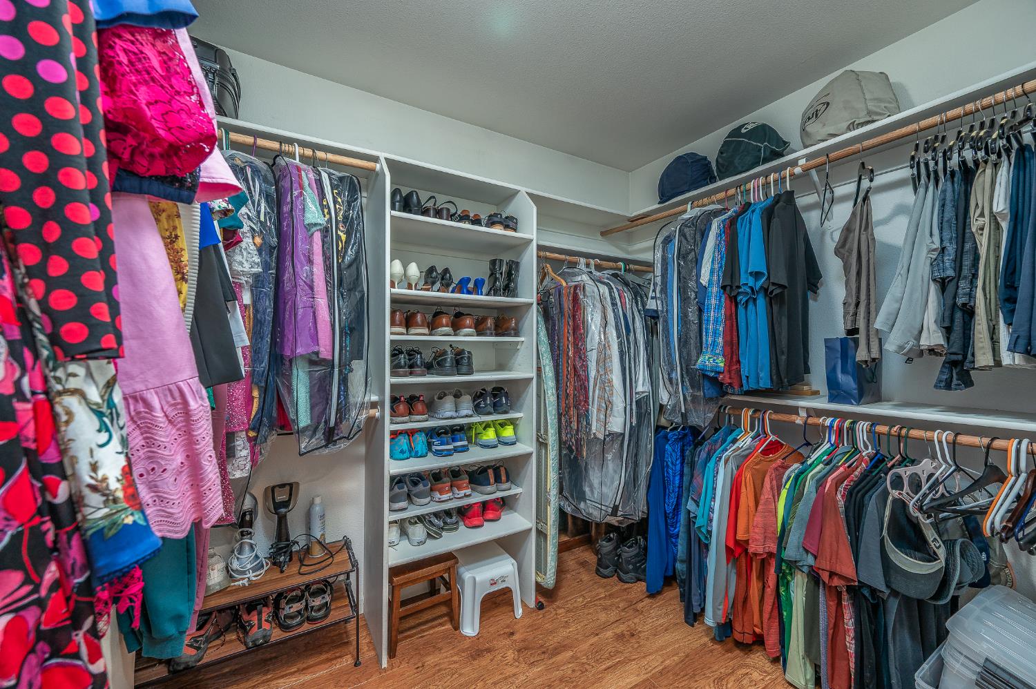 1253 River Bluff Drive