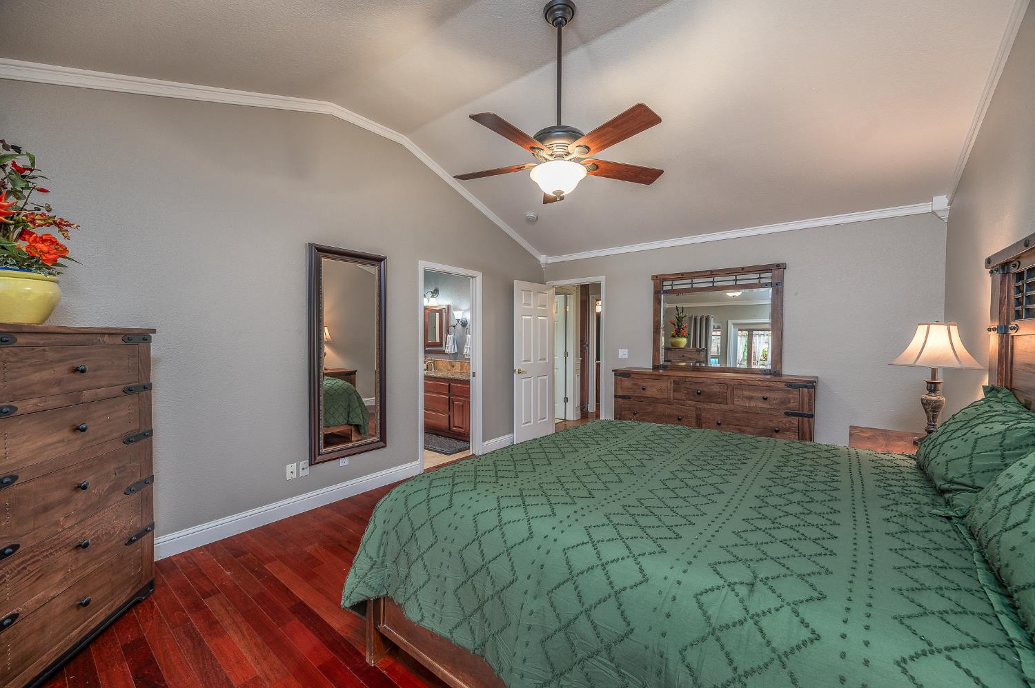1253 River Bluff Drive