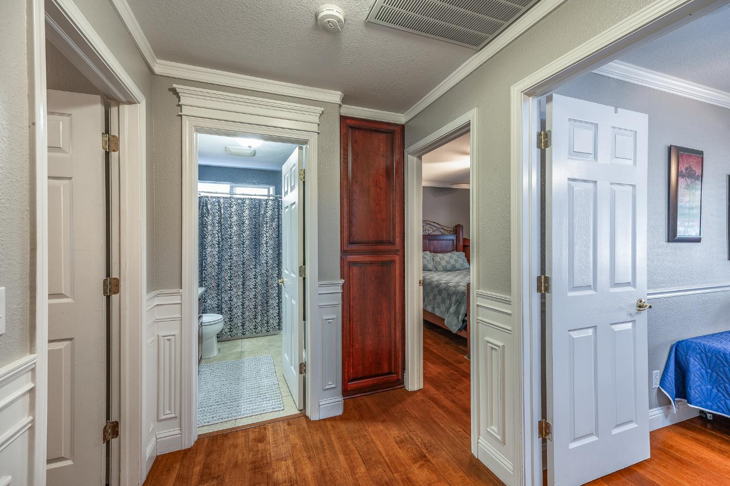1253 River Bluff Drive