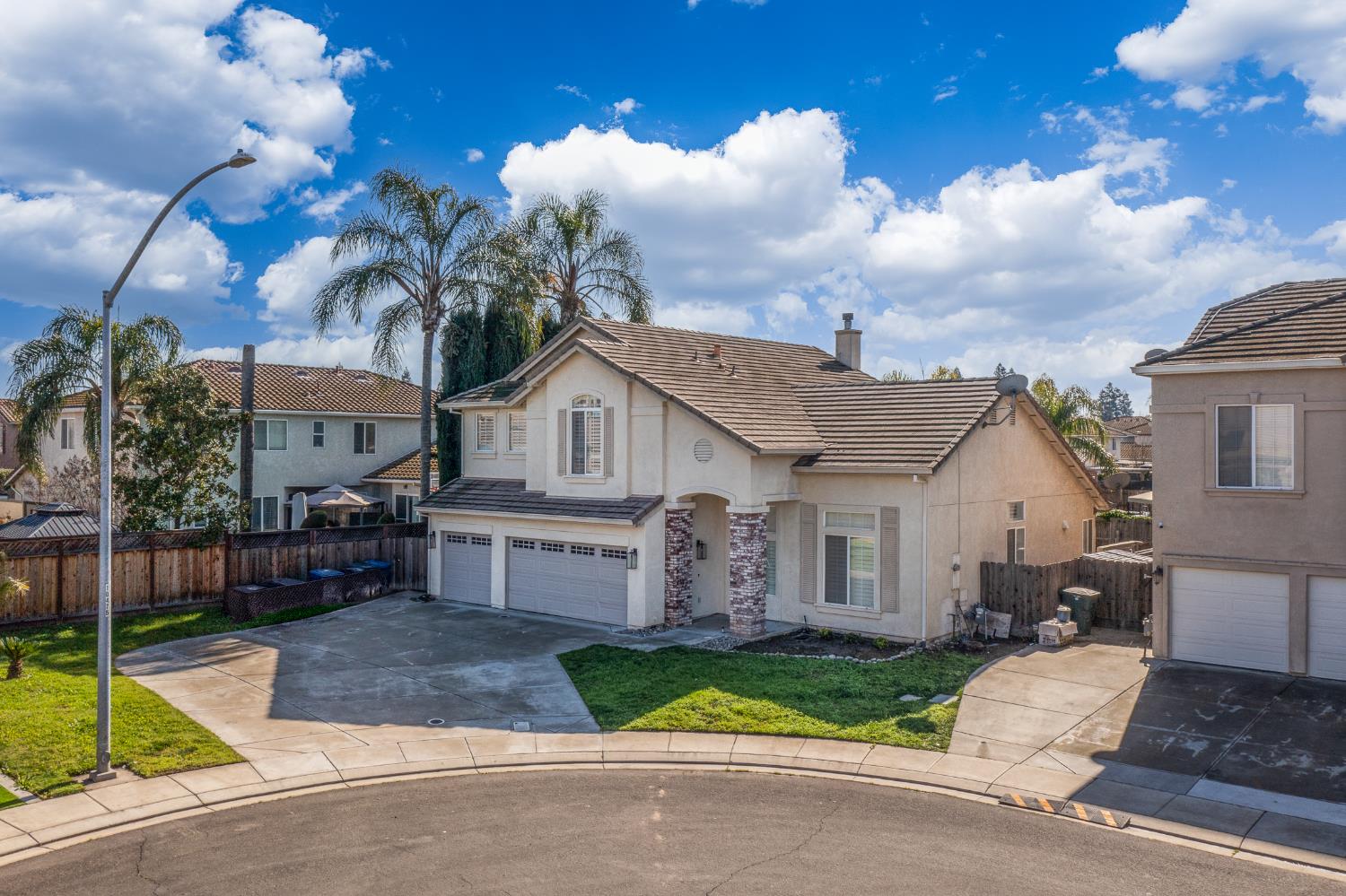 2800 Olympus Court