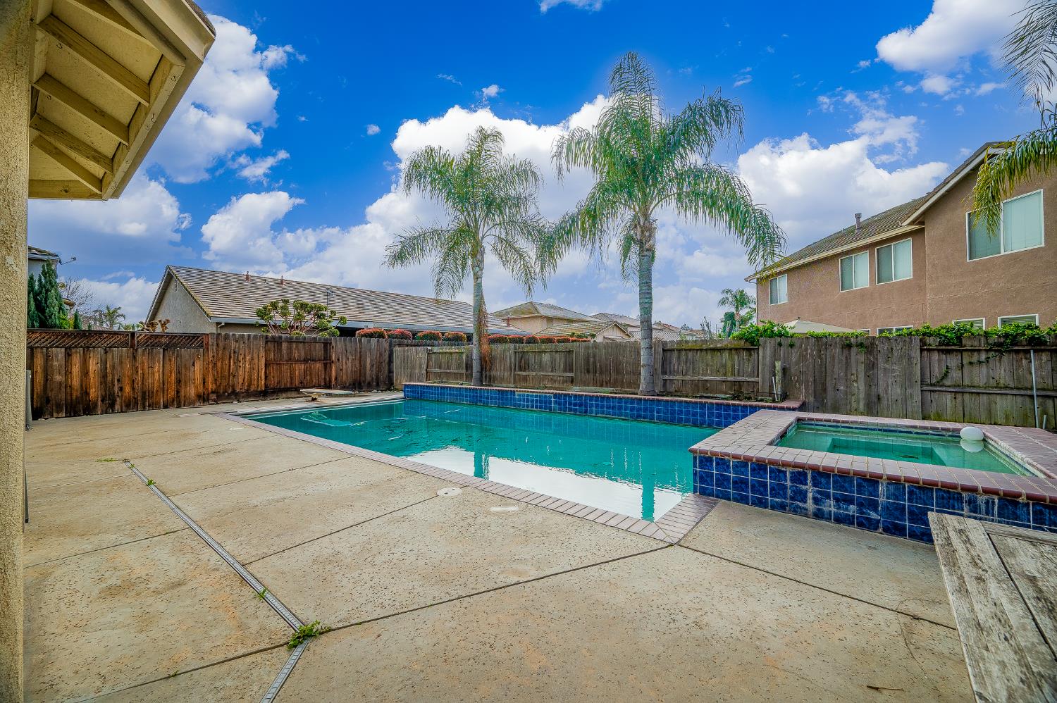 2800 Olympus Court