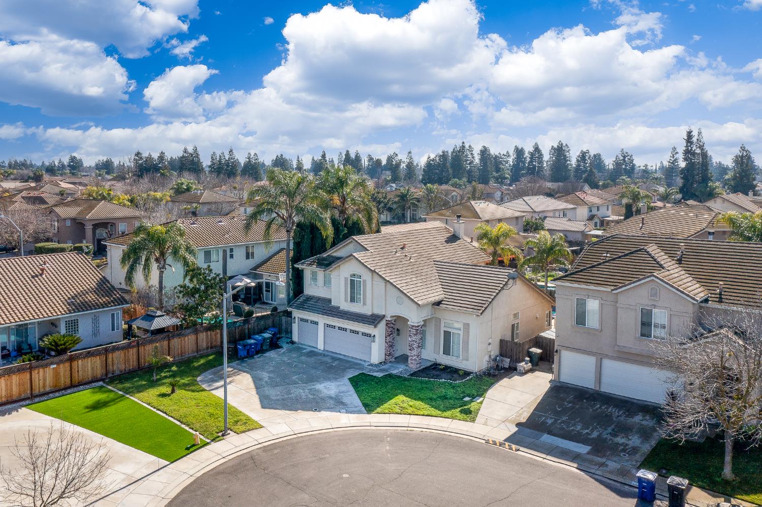 2800 Olympus Court