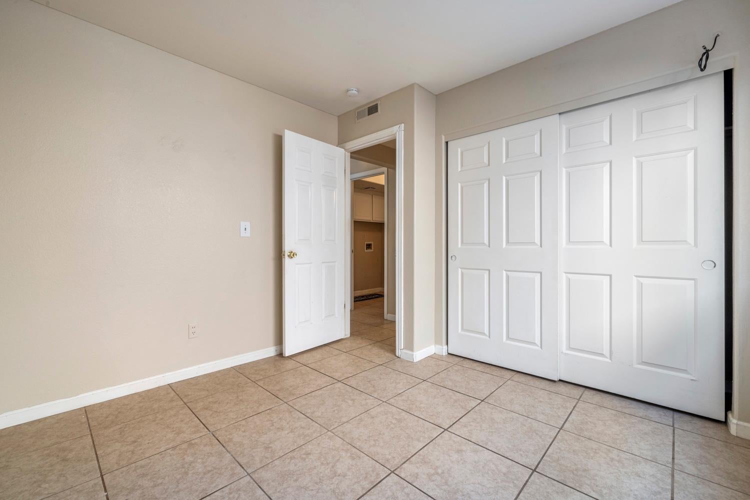 748 Codington Way