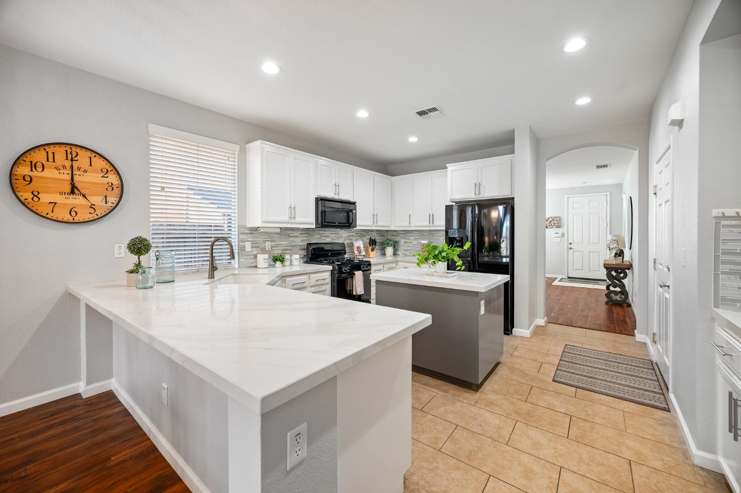 2261 Maverick Court