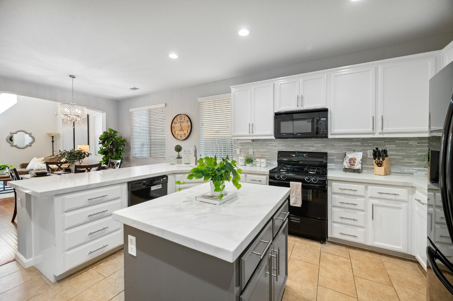 2261 Maverick Court