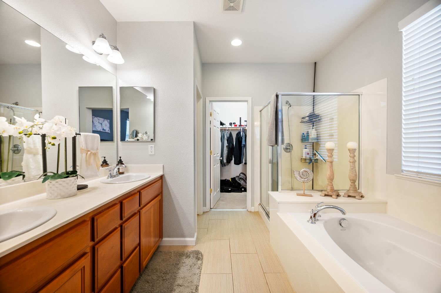 2261 Maverick Court