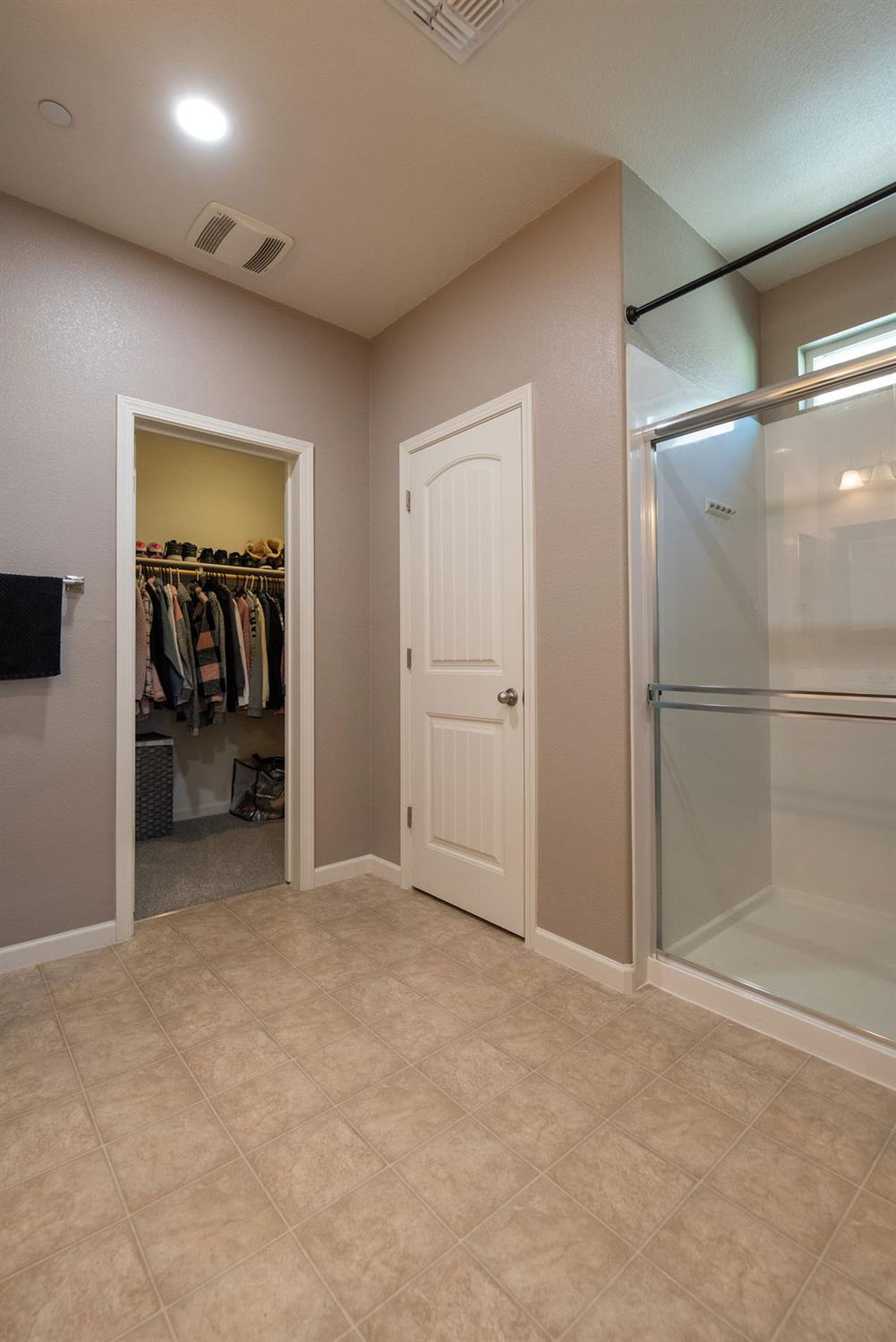 2228 Gallery Drive