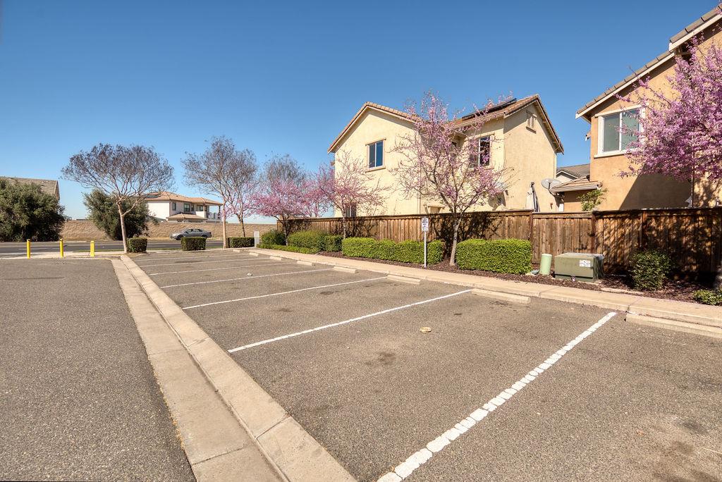 2228 Gallery Drive