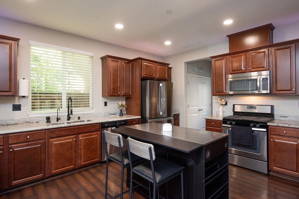 2228 Gallery Drive