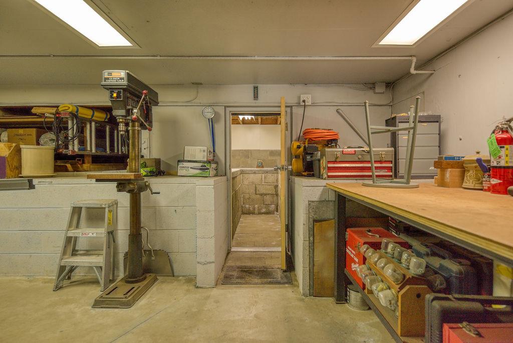 1921 Edgebrook Drive A