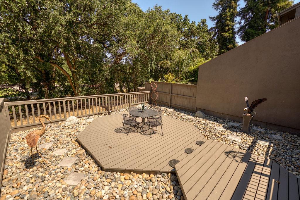 1921 Edgebrook Drive A