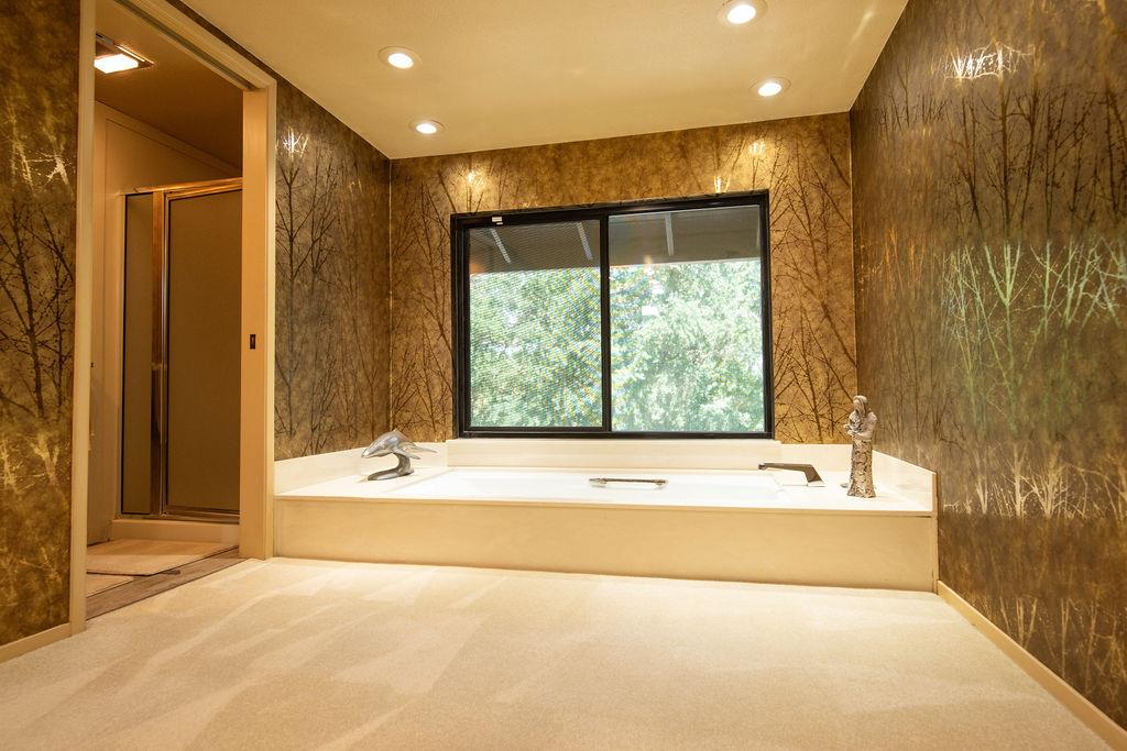 1921 Edgebrook Drive A