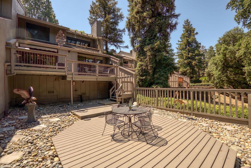 1921 Edgebrook Drive A