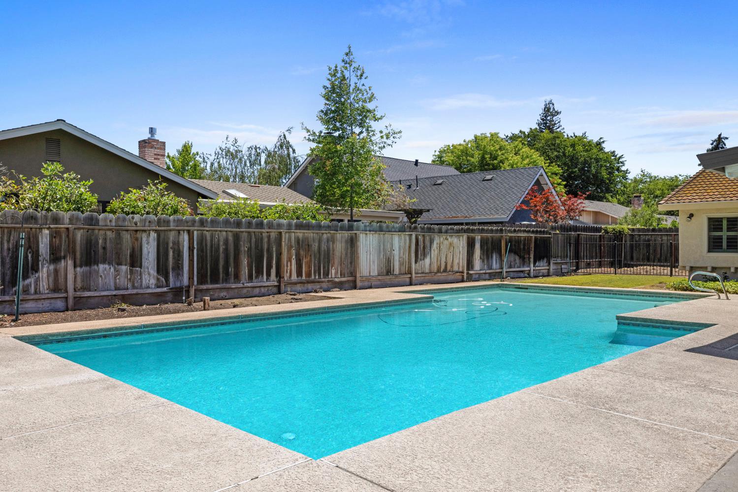 3904 Trillium Avenue