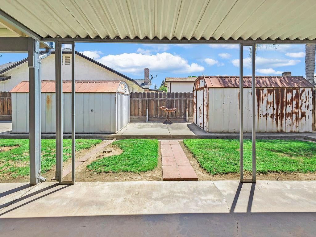 1700 Carignane Way