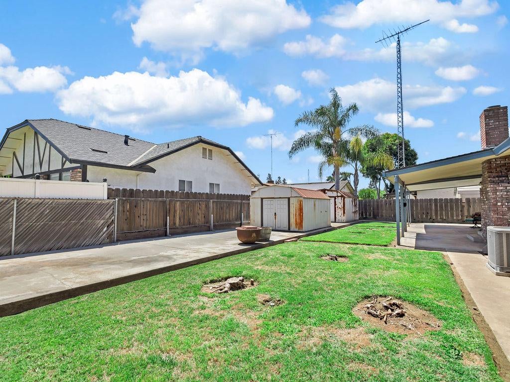 1700 Carignane Way
