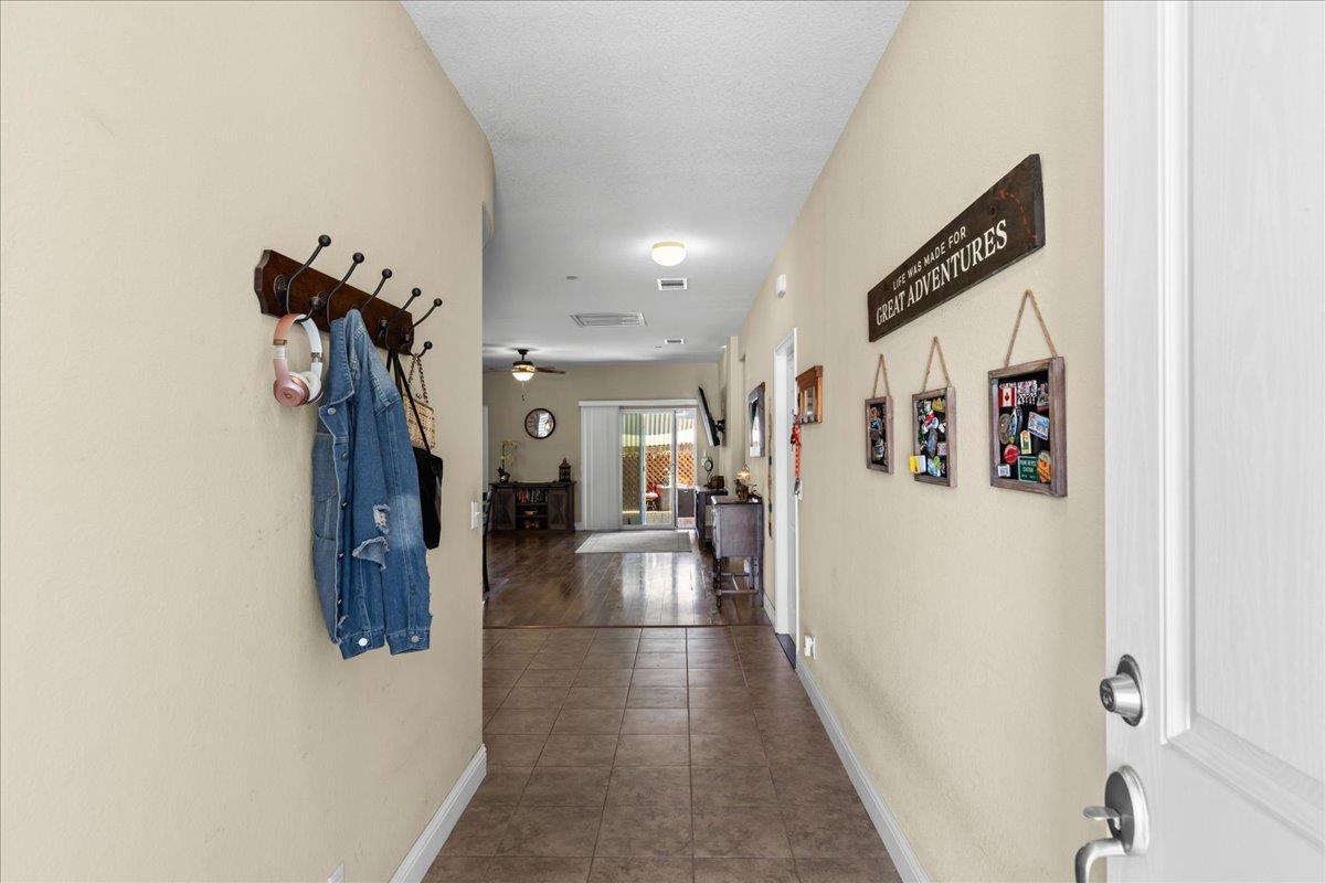 1009 Fairmont Court