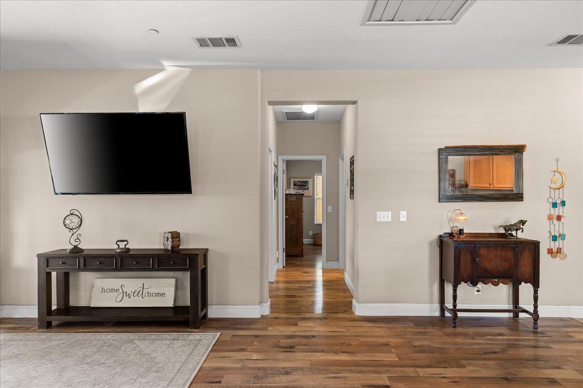 1009 Fairmont Court