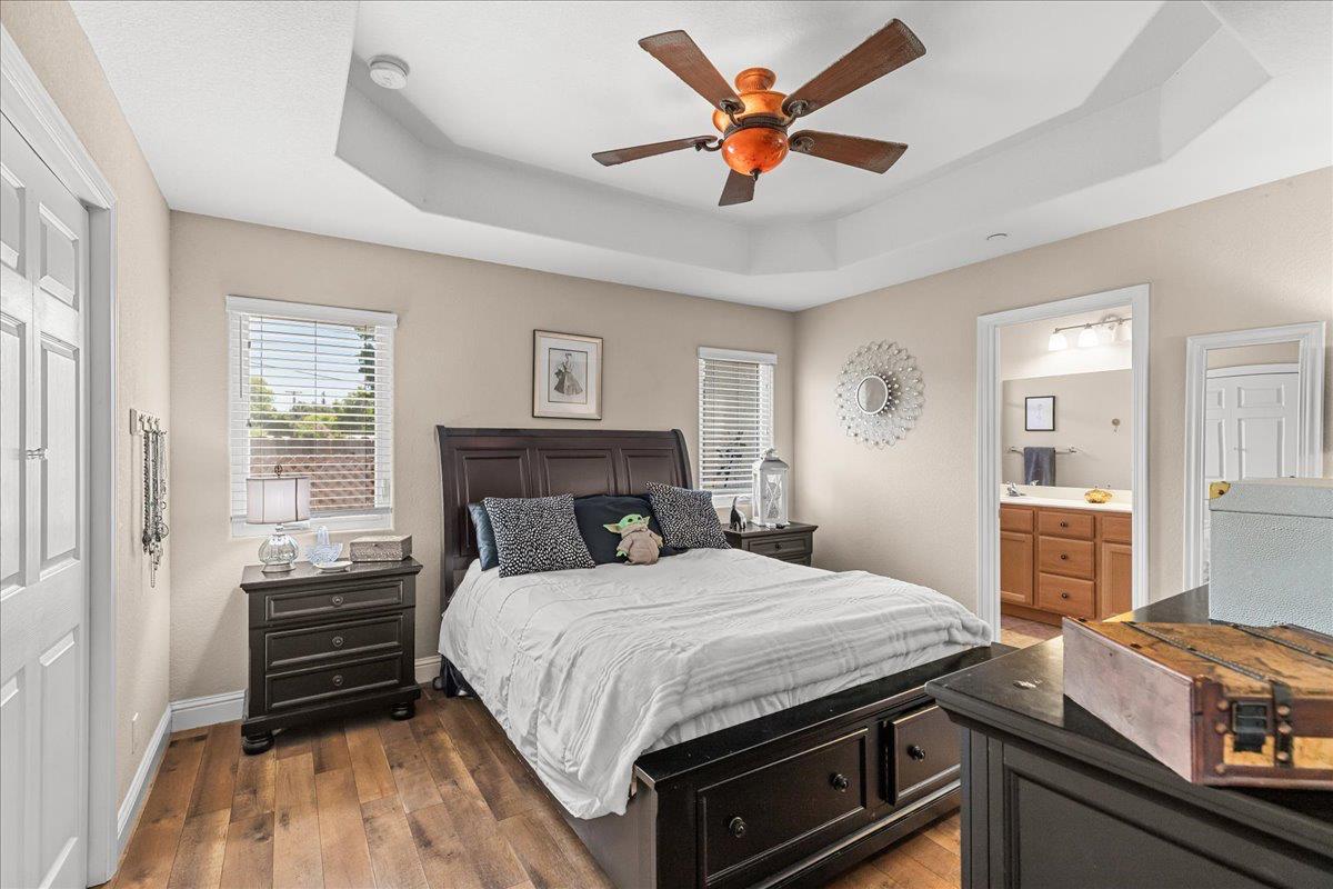 1009 Fairmont Court