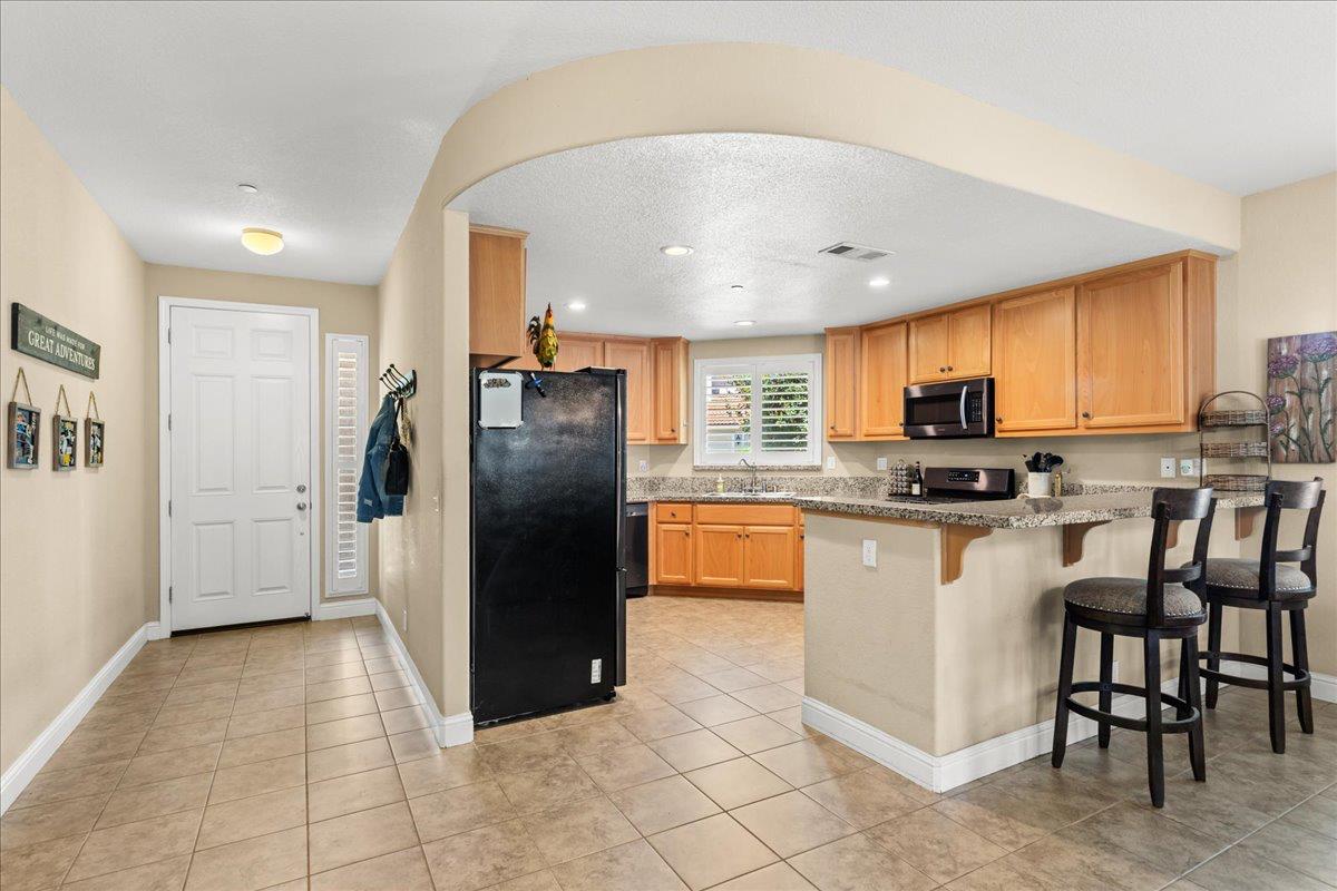 1009 Fairmont Court