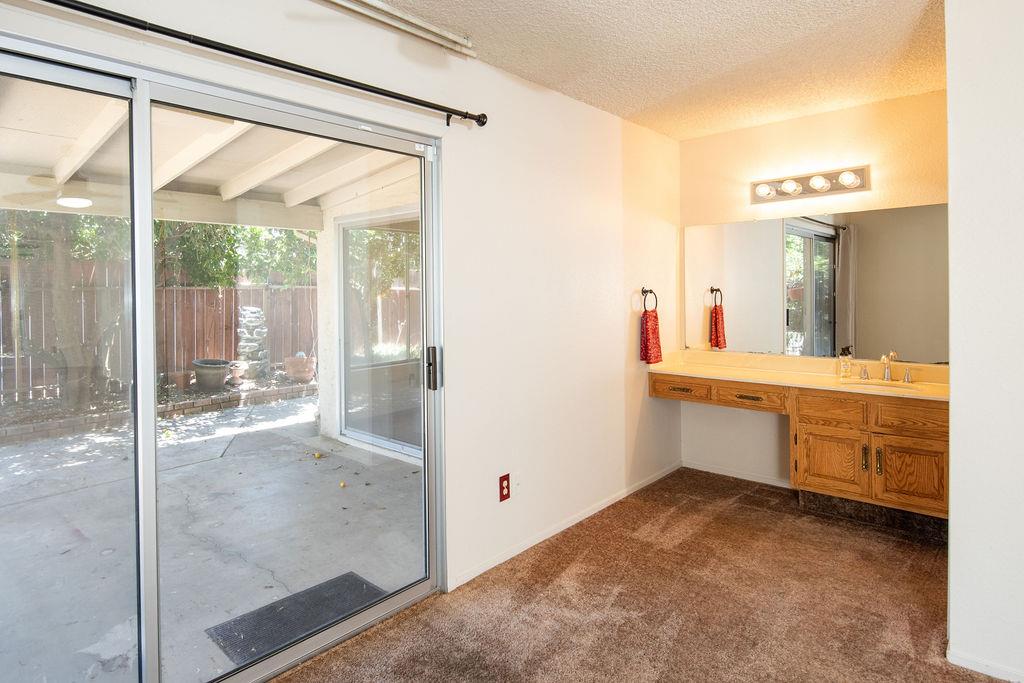 3333 Mesquite Way