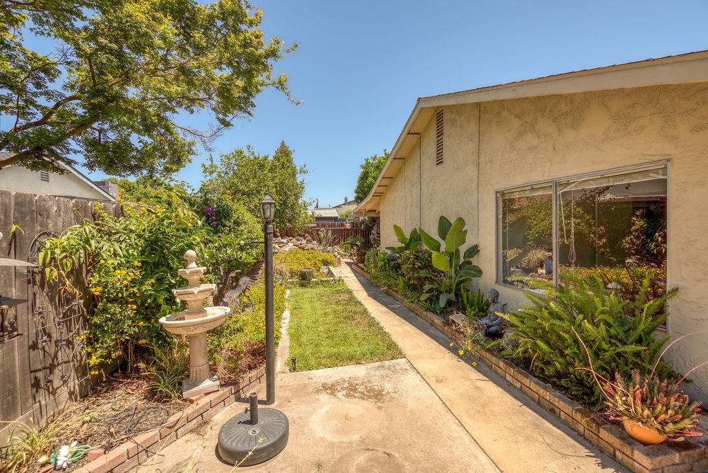 3333 Mesquite Way