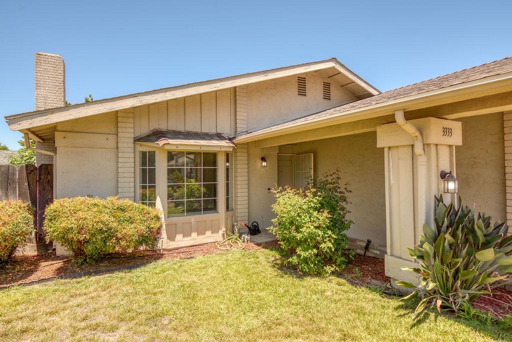 3333 Mesquite Way