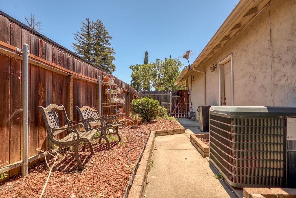 3333 Mesquite Way