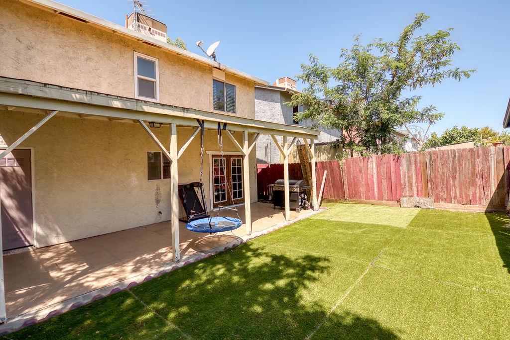 1522 Vine Circle