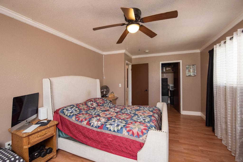 1522 Vine Circle