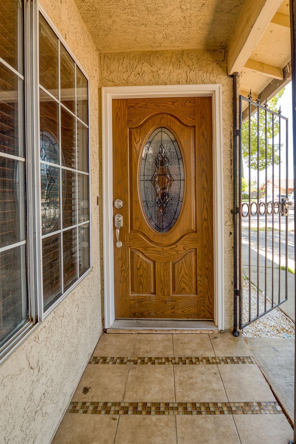 1522 Vine Circle
