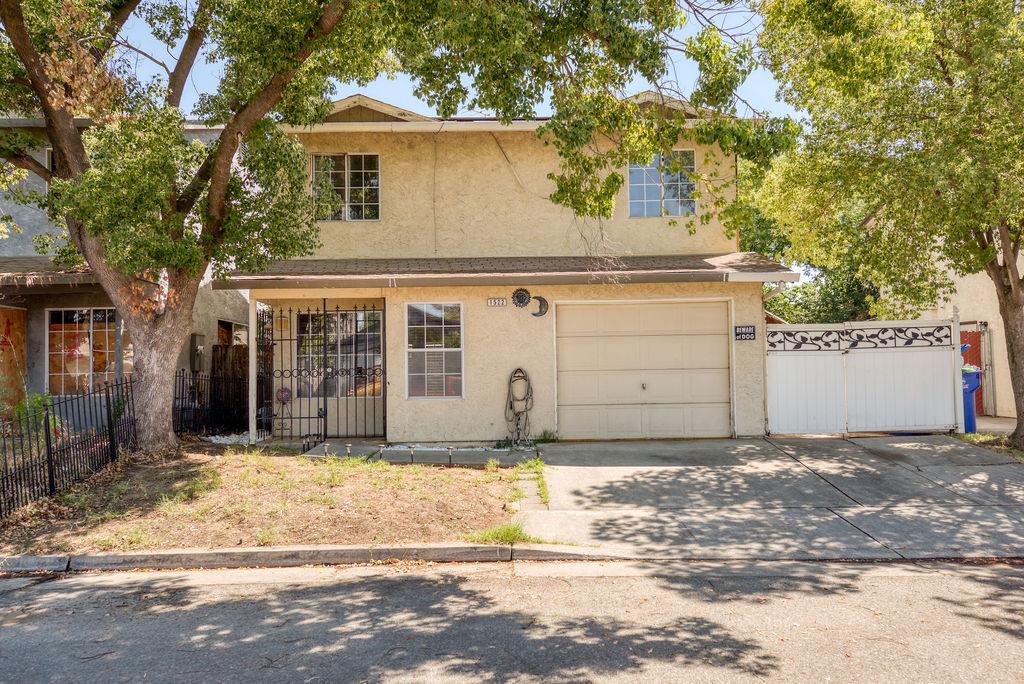 1522 Vine Circle