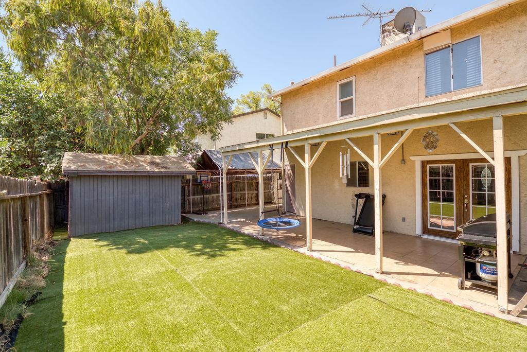 1522 Vine Circle