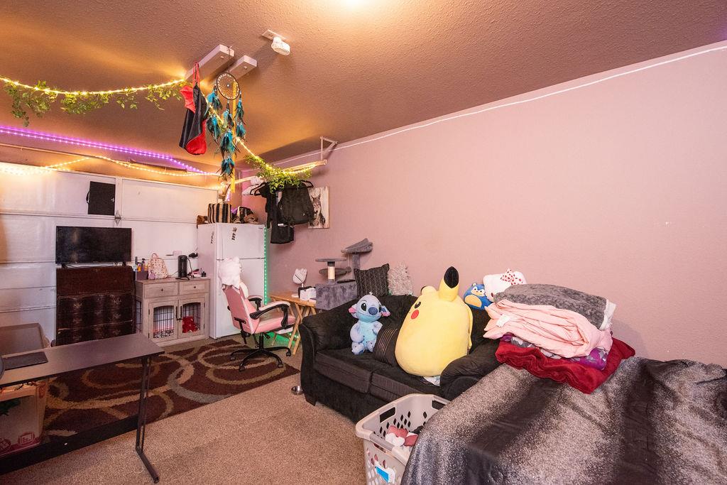 1522 Vine Circle