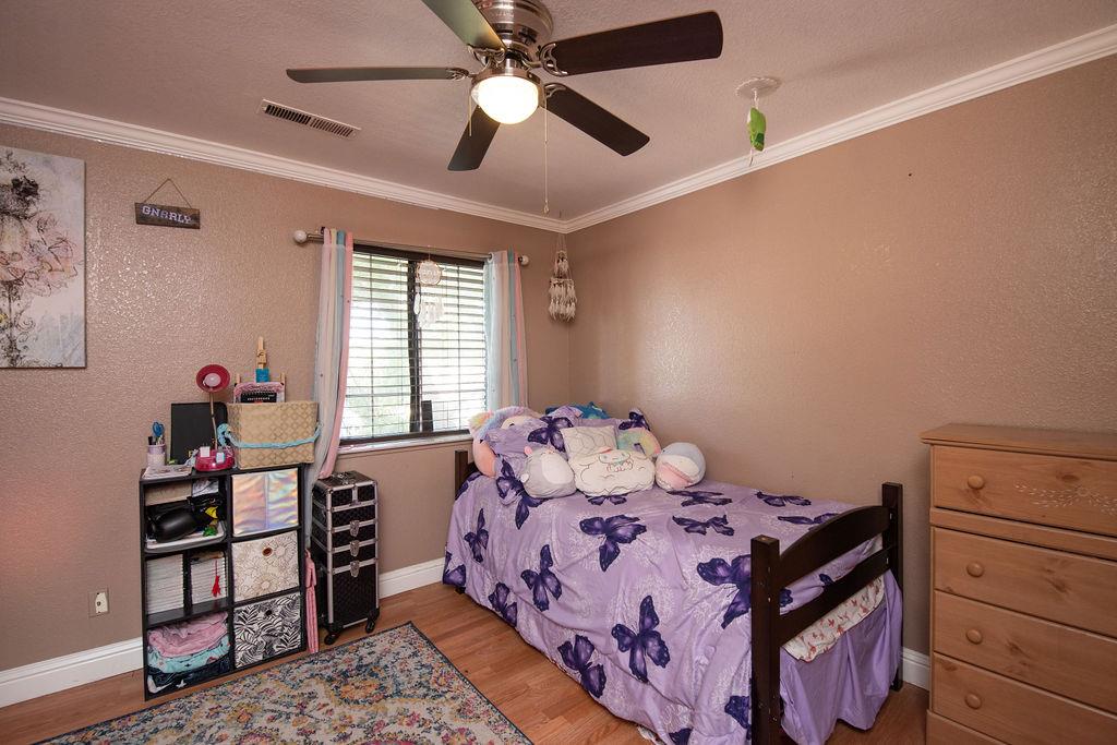 1522 Vine Circle