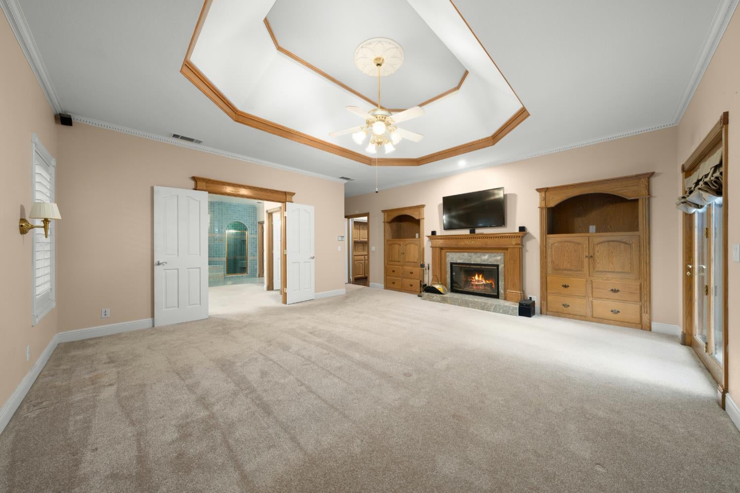 102 Hinkle Court