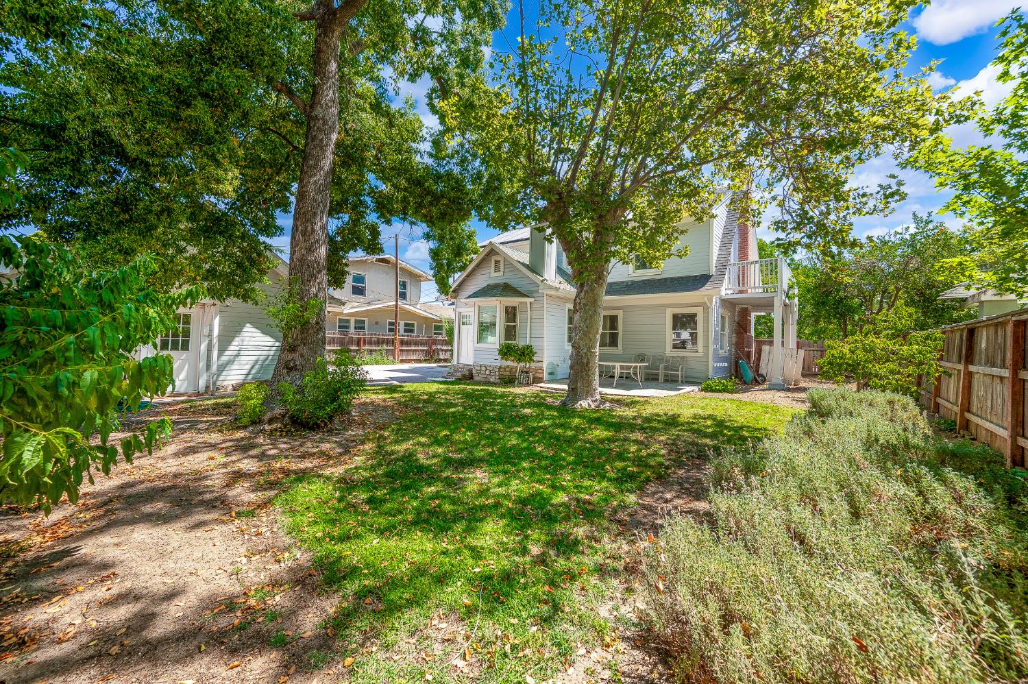 332 Laurel Avenue