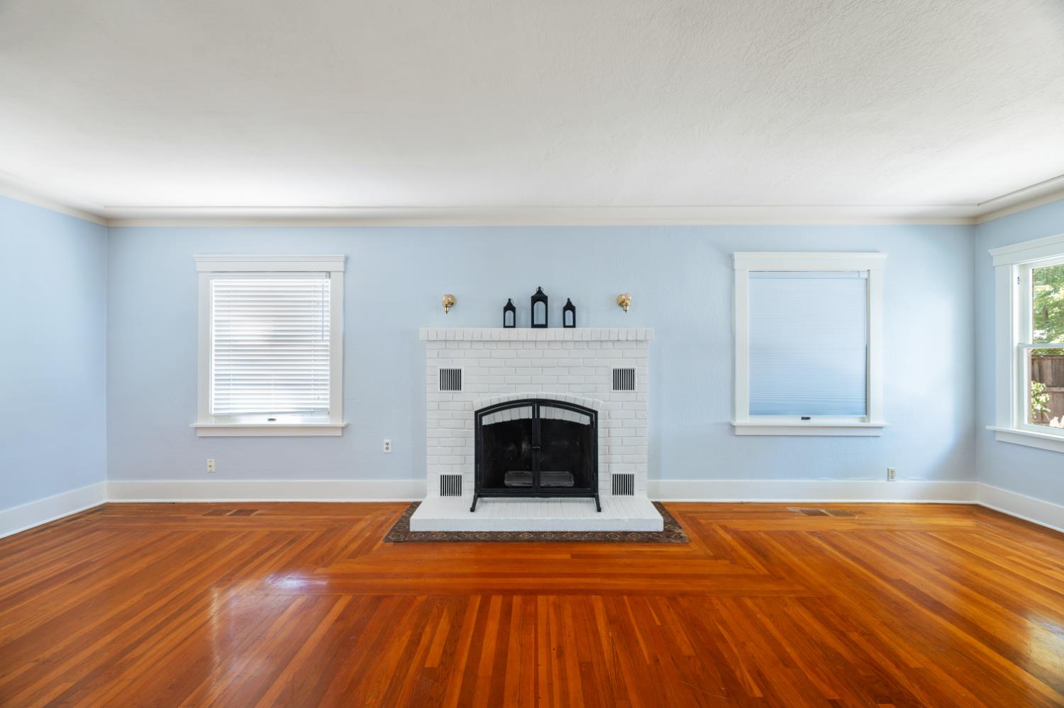 332 Laurel Avenue