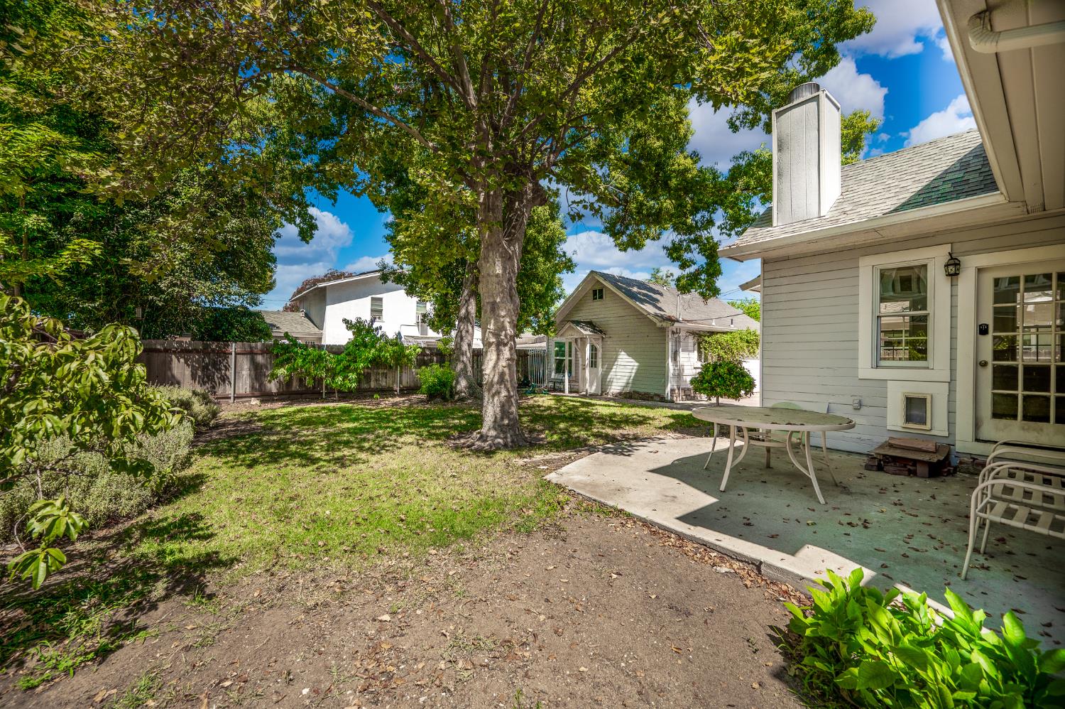 332 Laurel Avenue