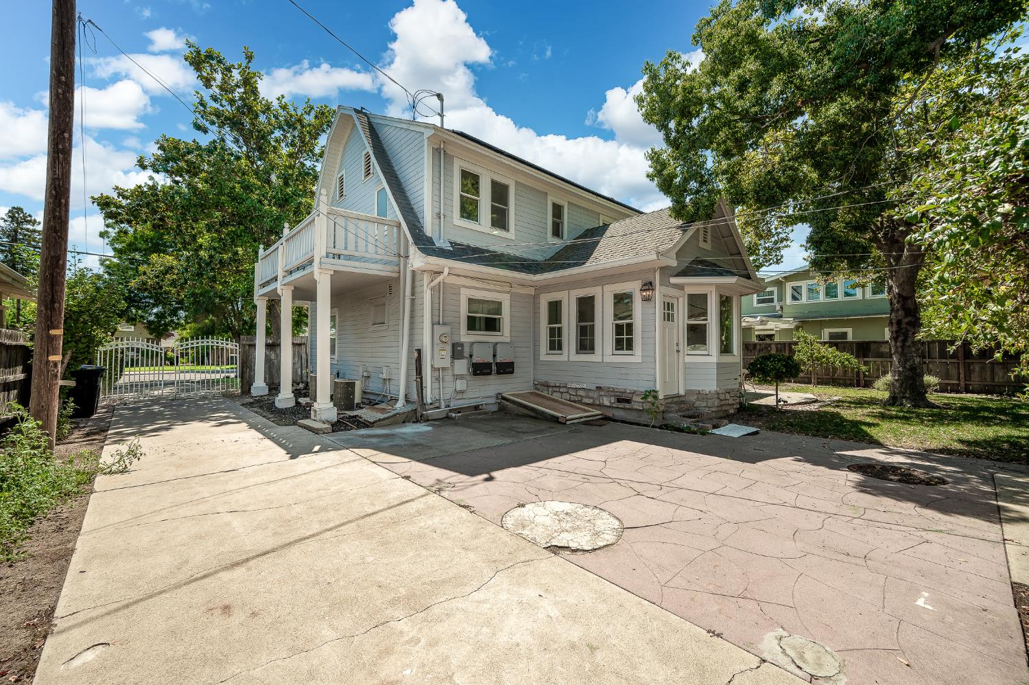 332 Laurel Avenue