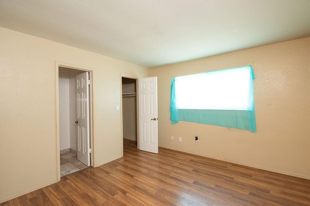 309 Lovell Way